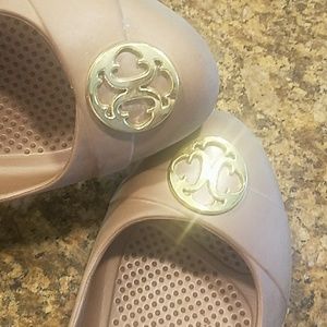 CROCS Shoes - Tan Croc Flats CROCS Shoes - Tan Croc Flats